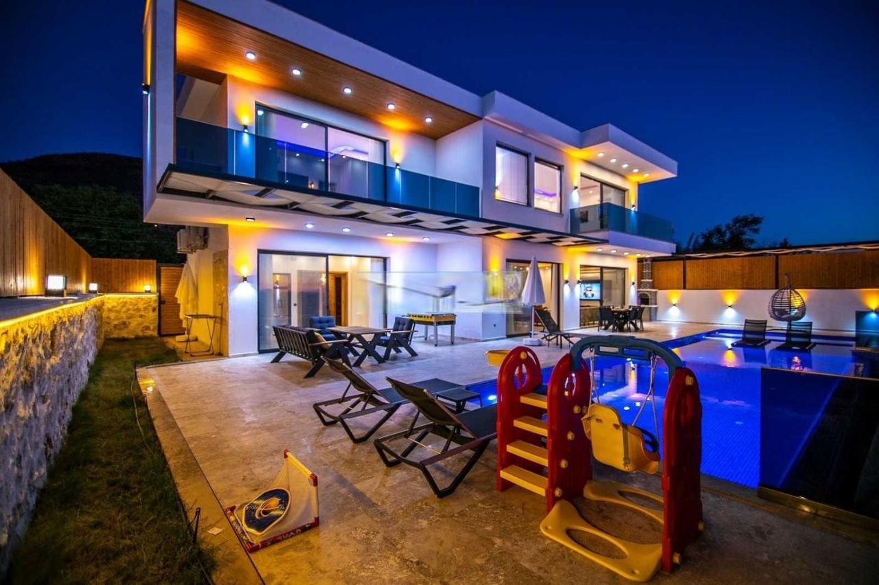 Villa Lycian-Kalkan 3 Bedroom-2 Jakuzzies-Sauna-Turkish Hamam-Huge Private Pool And Lovely Garden 카스 외부 사진