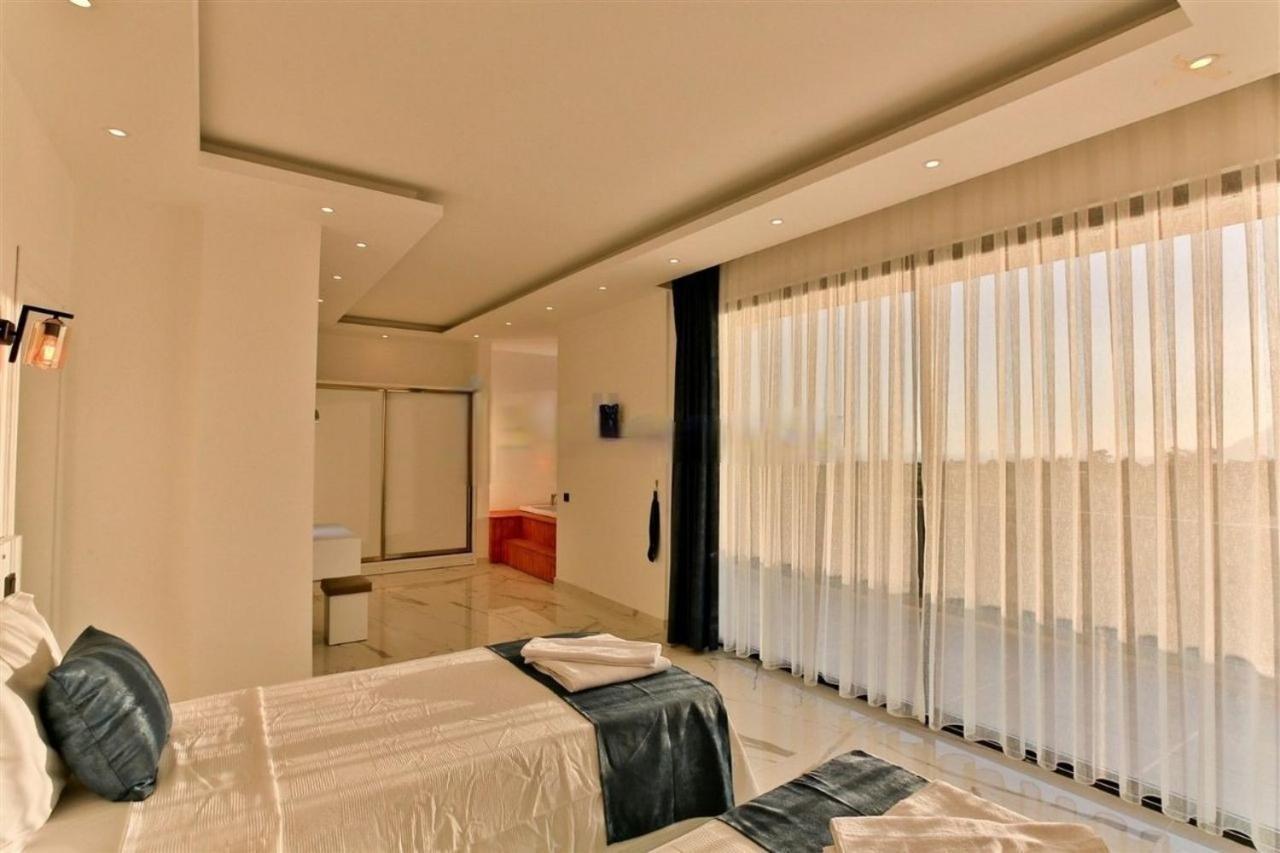 Villa Lycian-Kalkan 3 Bedroom-2 Jakuzzies-Sauna-Turkish Hamam-Huge Private Pool And Lovely Garden 카스 외부 사진