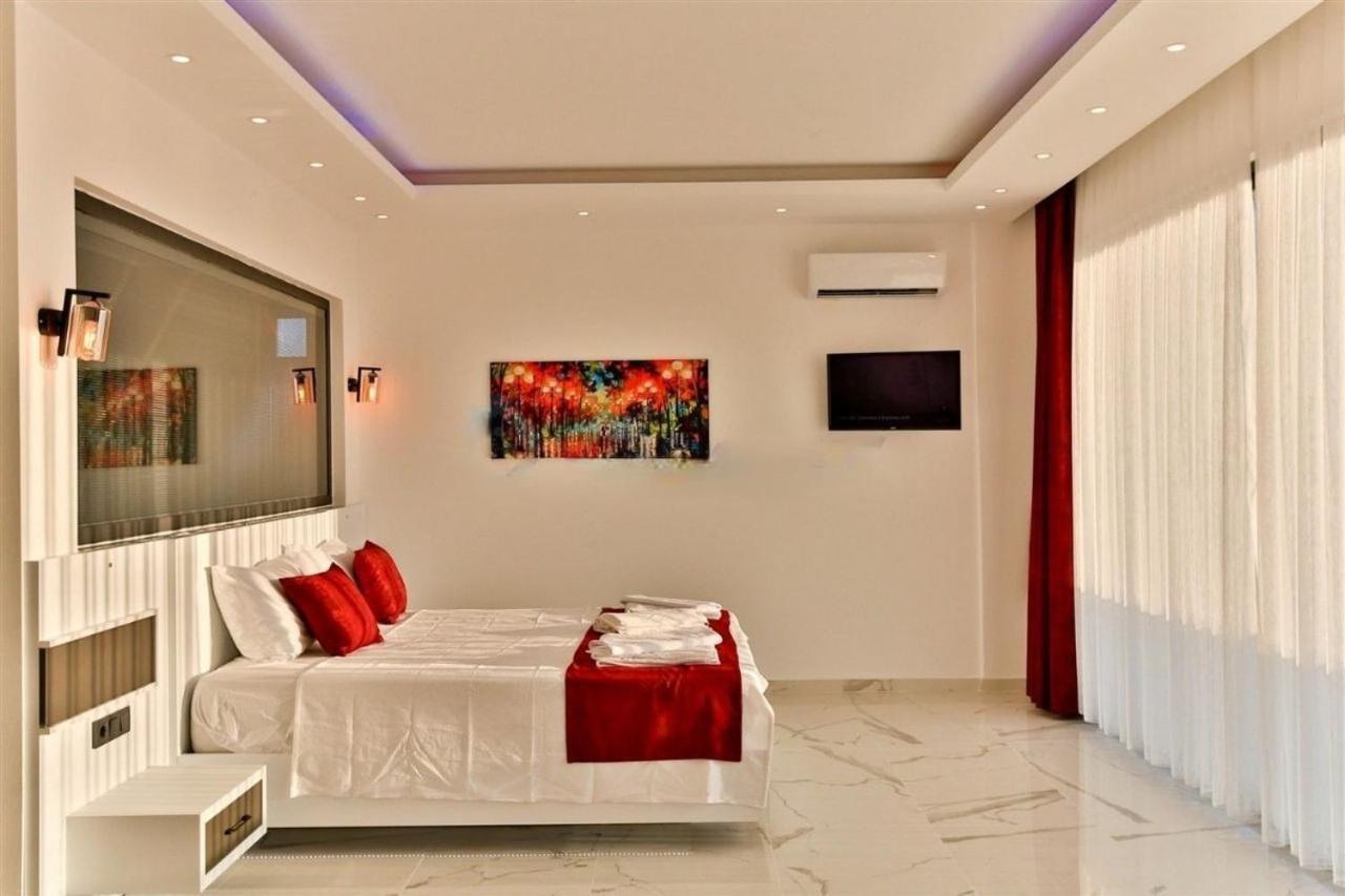 Villa Lycian-Kalkan 3 Bedroom-2 Jakuzzies-Sauna-Turkish Hamam-Huge Private Pool And Lovely Garden 카스 외부 사진