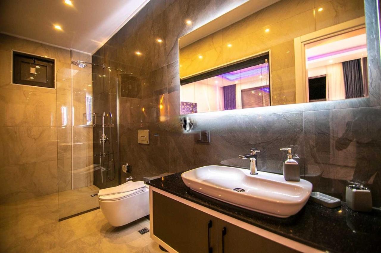 Villa Lycian-Kalkan 3 Bedroom-2 Jakuzzies-Sauna-Turkish Hamam-Huge Private Pool And Lovely Garden 카스 외부 사진