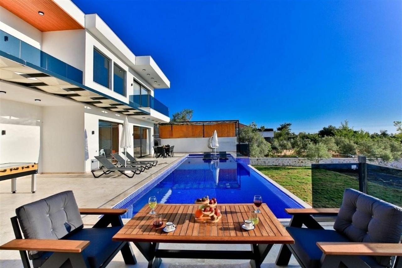 Villa Lycian-Kalkan 3 Bedroom-2 Jakuzzies-Sauna-Turkish Hamam-Huge Private Pool And Lovely Garden 카스 외부 사진